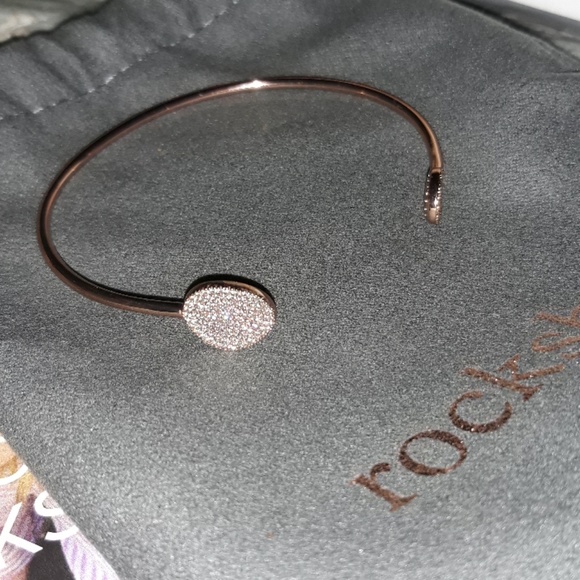 BNIB ROCKBOX BRACELET🖤 - Picture 3 of 3